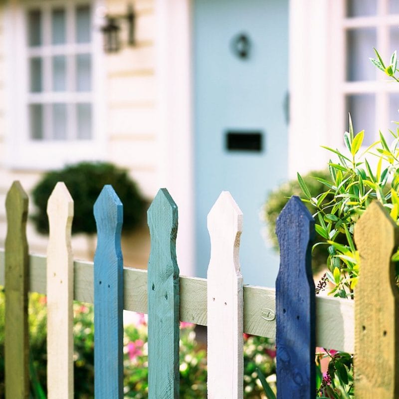 the array of colors picket fences