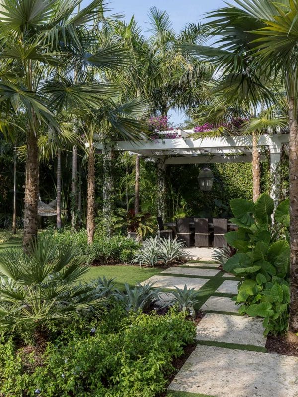 19. The Charm of Green Varieties