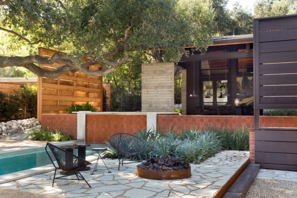 modern backyard shade structures