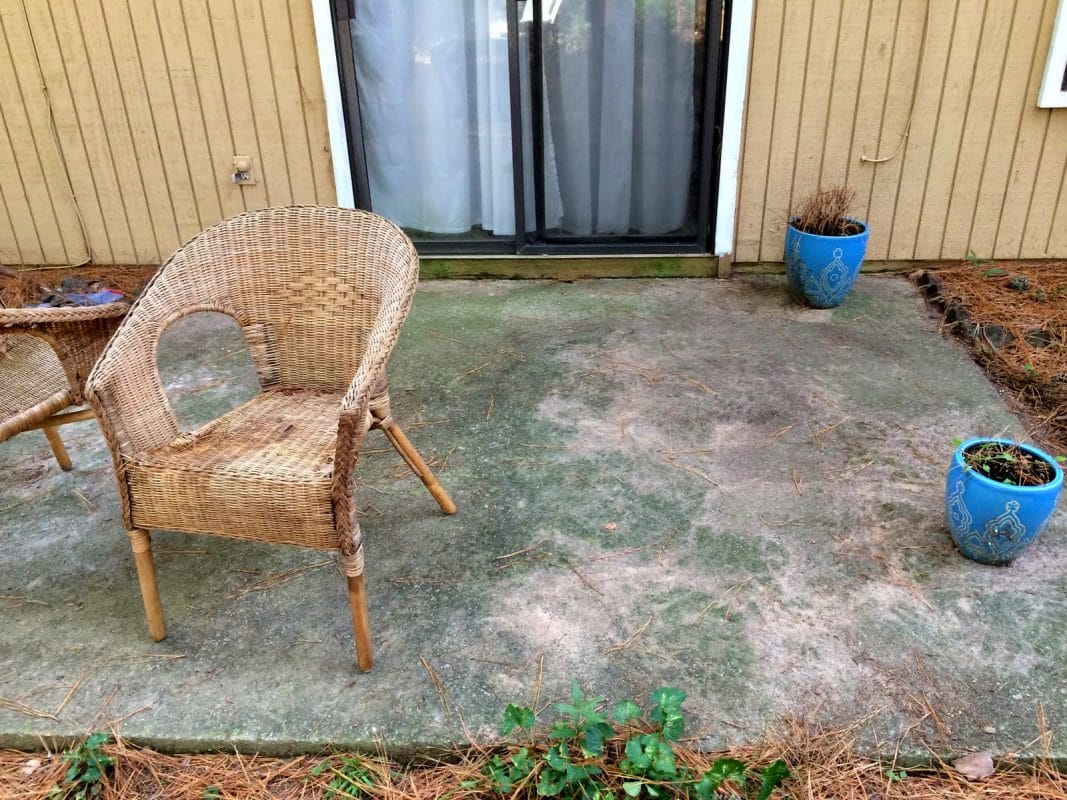 9 Ways on How to Clean Concrete Patio Without Pressure Washer